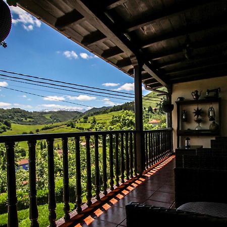 Apartamentos 'Los Balcones De Nieda 2' Onís エクステリア 写真