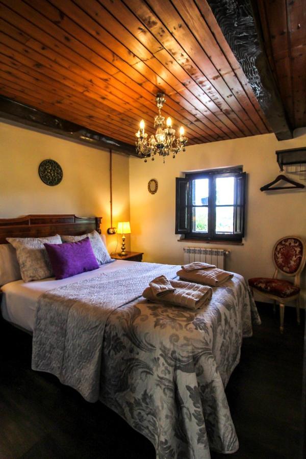 Apartamentos 'Los Balcones De Nieda 2' Onís エクステリア 写真
